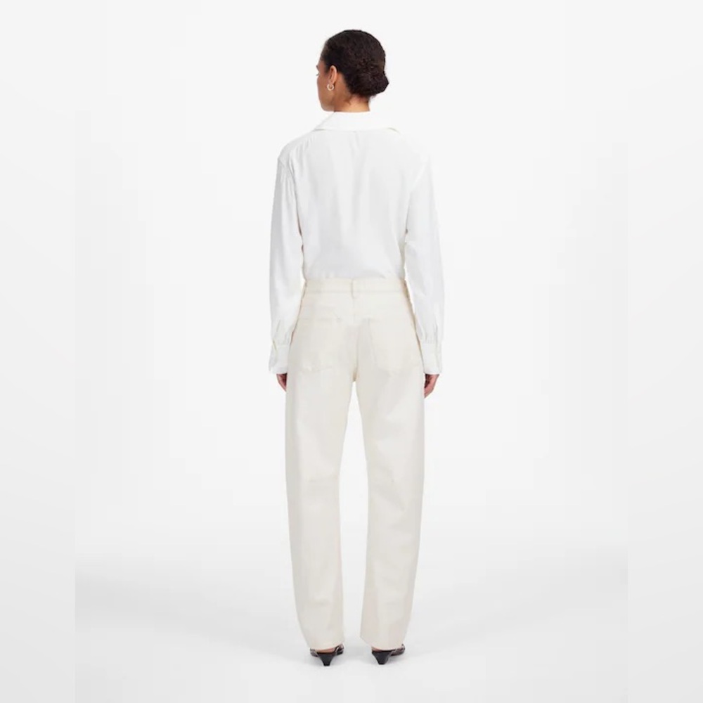 madewell | the darted barrel-leg jeans- vintage canvas - Picture 5 of 13